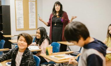 Professora desaba sobre problemas de comportamento infantil negados pelos pais