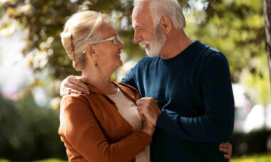 Estudo revela benefício de vida sexual ativa para saúde de idosos